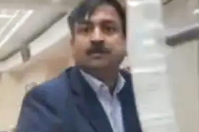 Indian-American Community Activist Demands Toll-free Helpline for Diaspora After NY Consulate Incident