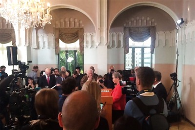 Tunisia's 'National Dialogue Quartet' win Nobel Peace Prize 2015