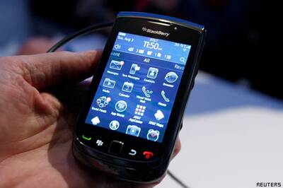 BlackBerry blinks, ready to toe Govt line