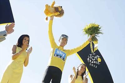 Wiggins 1st British cyclist to win Tour de France