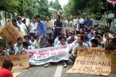 5000 TTD staff stage peace rally for integrated Andhra Pradesh