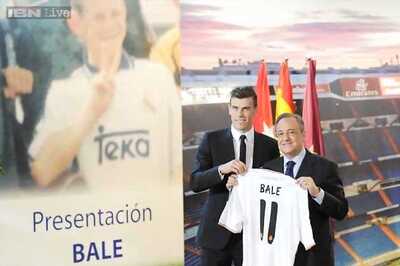 Real Madrid present new signing Gareth Bale