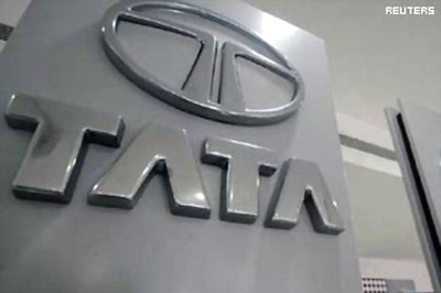 SC notice to Tata Motors on Singur land