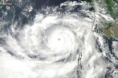 Centre gives Rs 300 crore to cyclone-hit Odisha