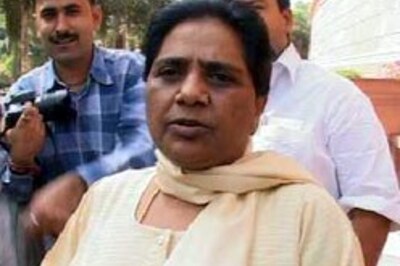 Mayawati asks Brahmins for b'day gift