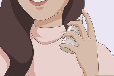 How to Hug Your Boyfriend