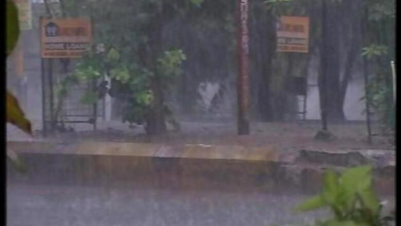 Moderate rains drench UP, bring respite from scorching heat