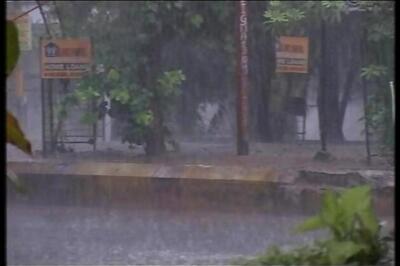 Moderate rains drench UP, bring respite from scorching heat