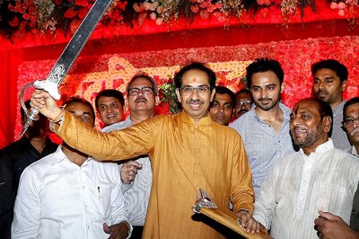 Making Fresh Pitch for Construction of Ram Mandir, Uddhav Thackeray and 18 Sena MPs to Visit Ayodhya
