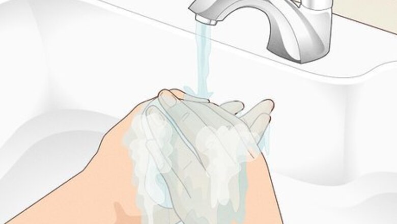 How to Keep a Toothbrush Clean