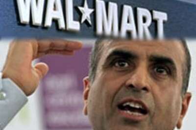 Ambani greets Bharti-Wal-Mart alliance
