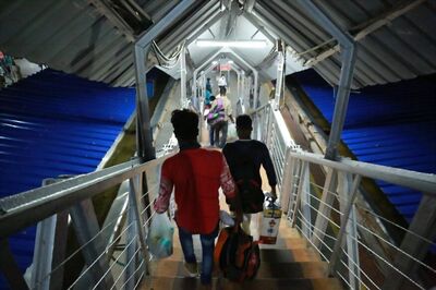 Rail Fare Row: Karnataka, Maharashtra, Kerala Not Paying for Migrant Labourers' Travel