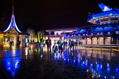 Disneyland Paris: A Taste of The Revamped Star Tours Attraction