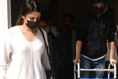 Rhea Chakraborty Helps Injured Brother Showik As He Struggles to Walk With Crutches; See Viral Pics