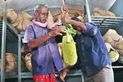 'Chakka Exp' flagged off at Thiruvananthapuram Central