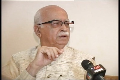 Advani calls AIADMK a 'natural ally'