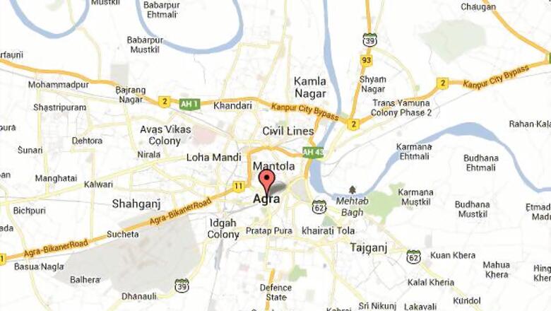 Four policemen suspended as UP bureaucrat's wife stuck in traffic