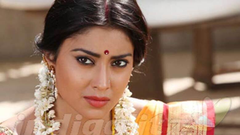 Shriya Saran to play the lead in 'Pavithra'