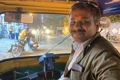 This Bengaluru Auto Driver, Aged 50, Is Pursuing His Studies After 37 Years