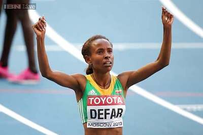 Ethiopia's Meseret Defar wins women's 5,000m in Moscow
