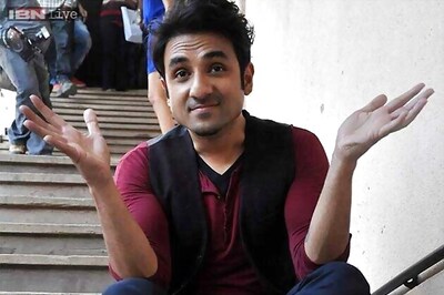 I would love to play a crazy psychotic person on screen: Vir Das