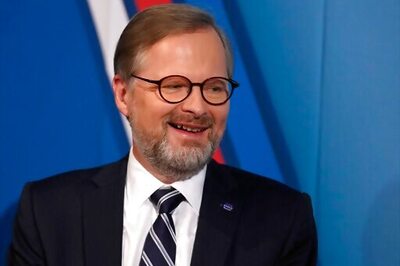 Czech President To Swear In New Government On Friday