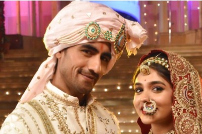 Yeh Rishta Kya Kehlata Hai: Akshara and Abhimanyu Are Finally Married, Fans Congratulate 'Mr and Mrs Birla'