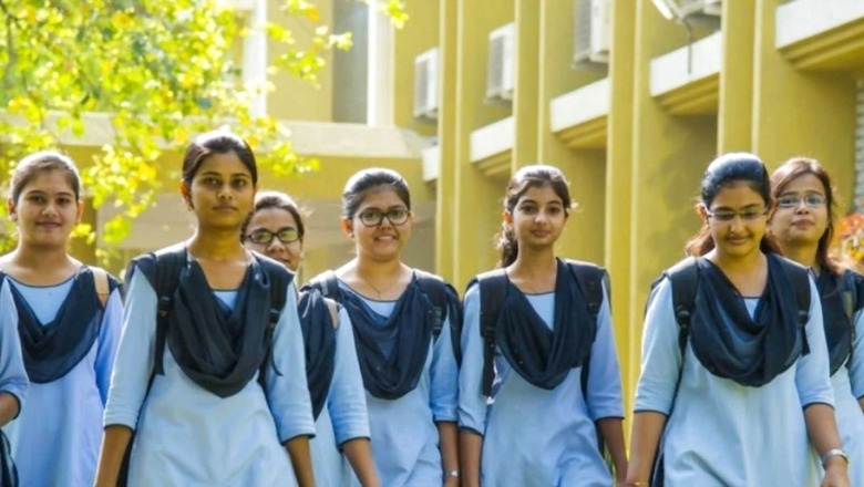 Over 2.3 Lakh Applications Received This Year for Admission to Delhi Govt Schools: DoE