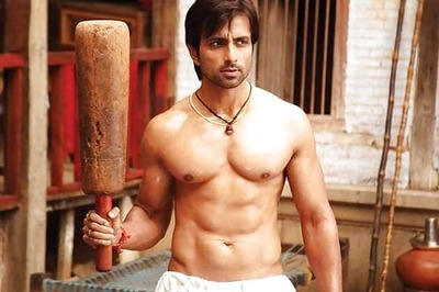 Not remaking 'Appadi Podu' song: Sonu Sood