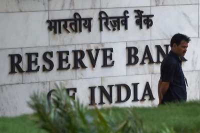IT Sector Sales Up 5.2% in Q3: RBI Data