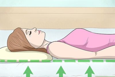How to Sleep with Eyelash Extensions