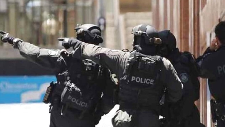 Australian 'Killed Intruder and Lived with Body for 15 Years'