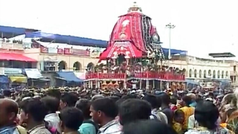 Odisha: 14 people injured during Nabakalebar Rath Yatra in Puri