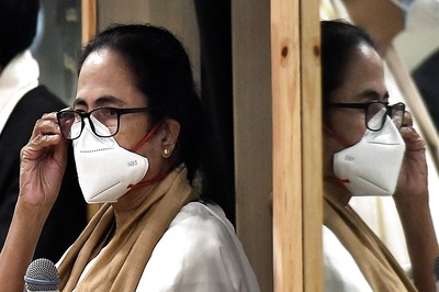 Mamata's Brother, Undergoing Covid-19 Treatment, Dies in Kolkata Hospital