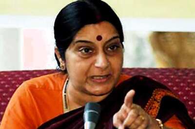 Sushma Swaraj, Sartaj Aziz to hold press meets amid uncertainty over NSA talks
