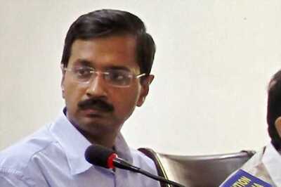 Country crying for alternative to UPA, NDA: Kejriwal