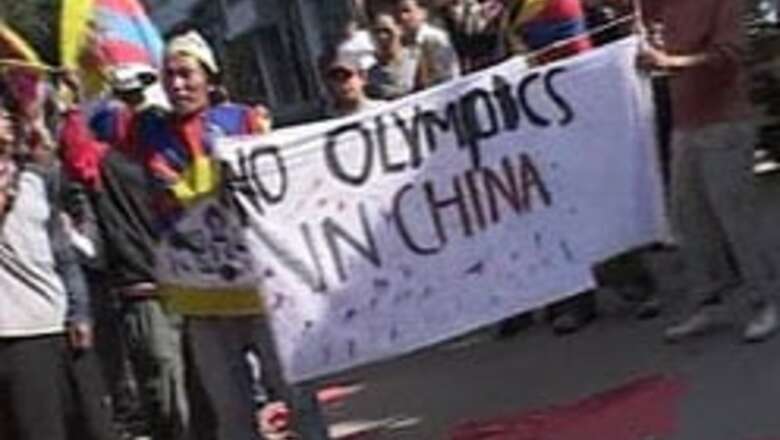 China believes Dalai Lama gets help from USA