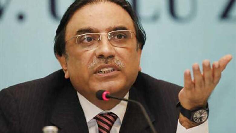 Zardari made no offer to resign: spokesman
