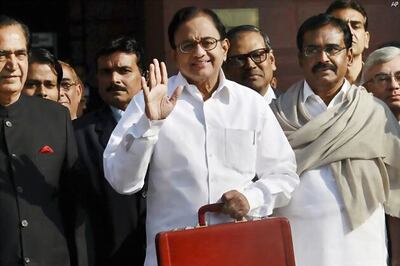 Budget measures will help in 6.5 pc economic growth: Rangarajan