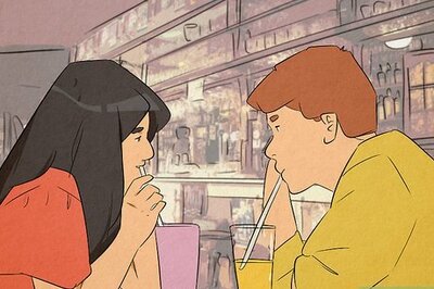 Gemini Woman & Virgo Man: Dating Compatibility & Relationship Advice