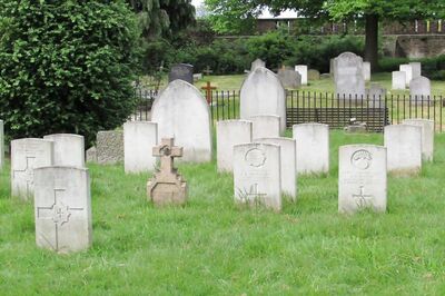 Partially Paralysed Chinese Woman Buried by Son Saved Alive After 3 Days in Grave