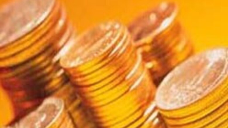 Blue-collar workers get salary in coins