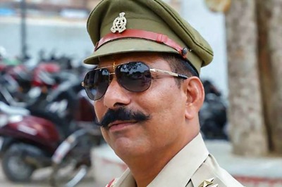 Wife of Cop Killed in Bulandshahr Violence Fears for Children’s Safety, Own Life after Accused Walk Free