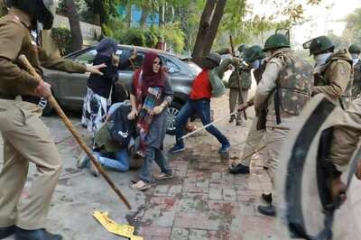 BSP MPs Urge President Kovind to Rescind Citizenship Law, Demand Probe in 'Police Excesses' in Jamia, AMU