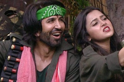 Tejasswi Prakash Speaks Up Against Vishal Kotian's 'Dirty' Humour, Gets Mahika Sharma's Support