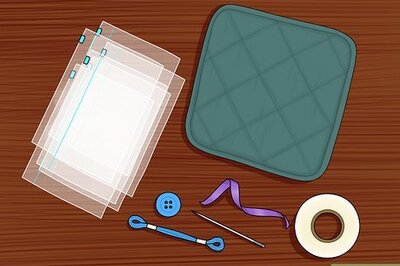 How to Make a Cheap Emergency Bag (Girls)