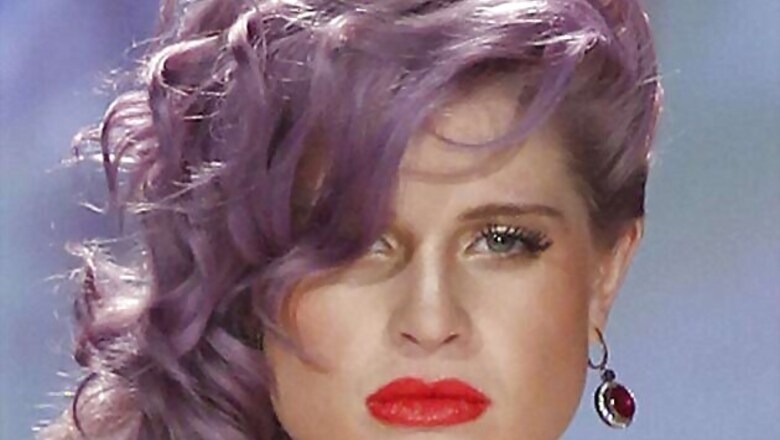 Kelly Osbourne laughs off pregnancy rumours
