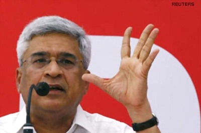 Mamata's no-confidence move not useful: Prakash Karat