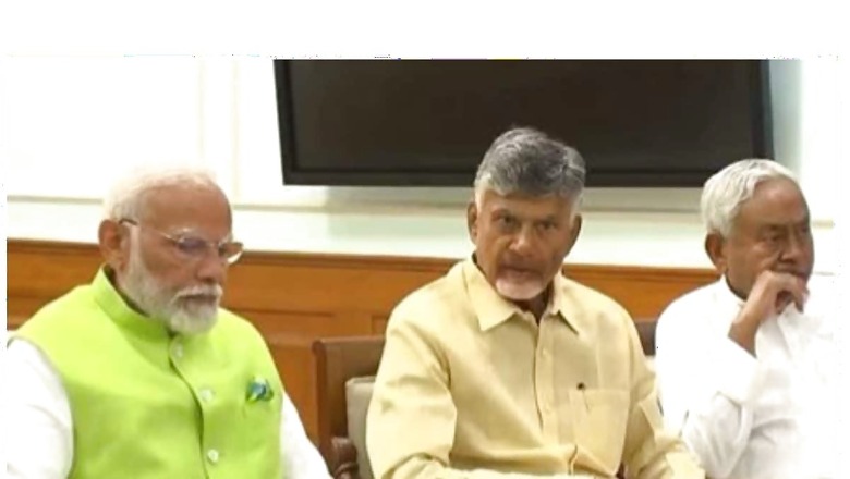 News18 Evening Digest: NDA Allies Pass Key Resolution, Choose Narendra Modi Their Leader And Other Top Stories