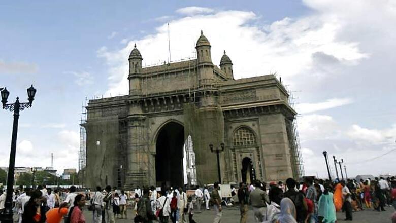 Mumbai: BMC goofs up, say goodbye to good roads